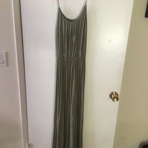 Green maxi dress